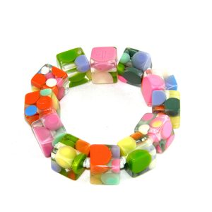 B1284 - RESIN BRACELET SPOTTED CUBES ON ELASTIC