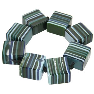 B0778 - RESIN BRACELET LIQUORICE HALF RECTAGLES ON ELASTIC "GALA"