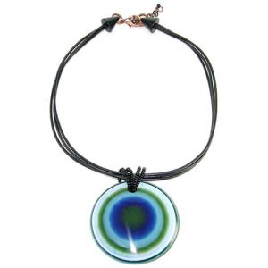 N1336 - RESIN LIQUORICE DISK W/ CAT EYE